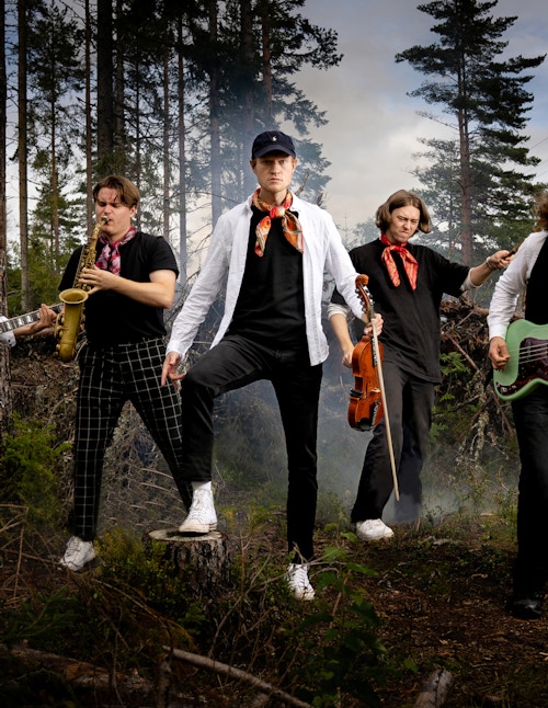 Gangar photo Chris Casp